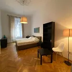 Appartamento 3 Bedrooms- Quarter *